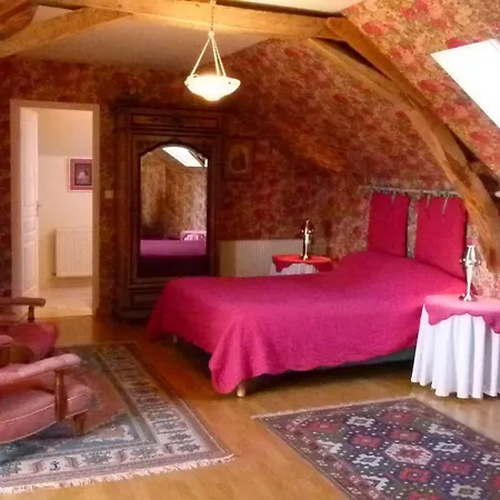 Domaine De La Houzardiere * Bazougers